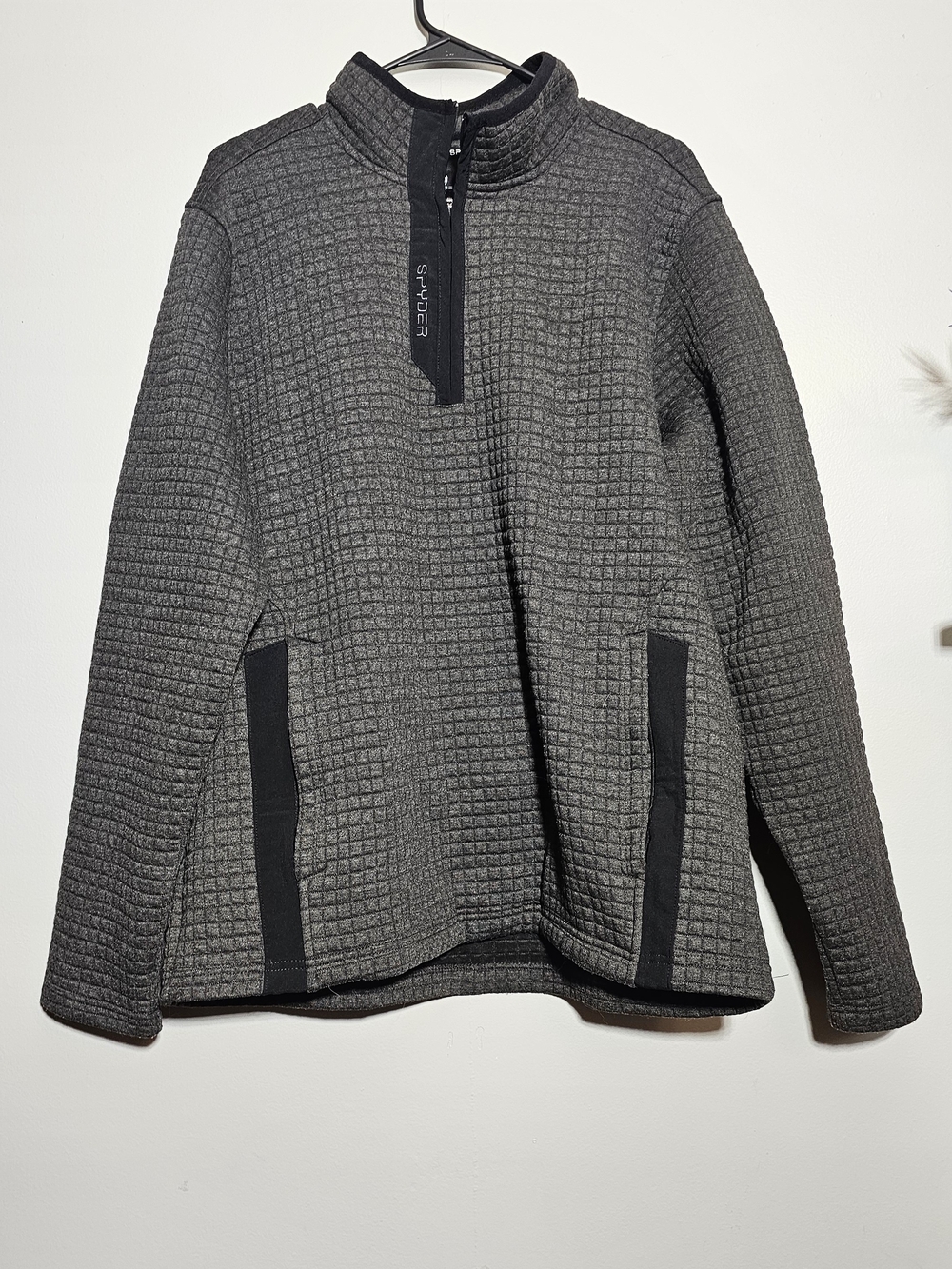 Spyder Men's Dark Gray Waffle-Texture Quarter Zip Pullover